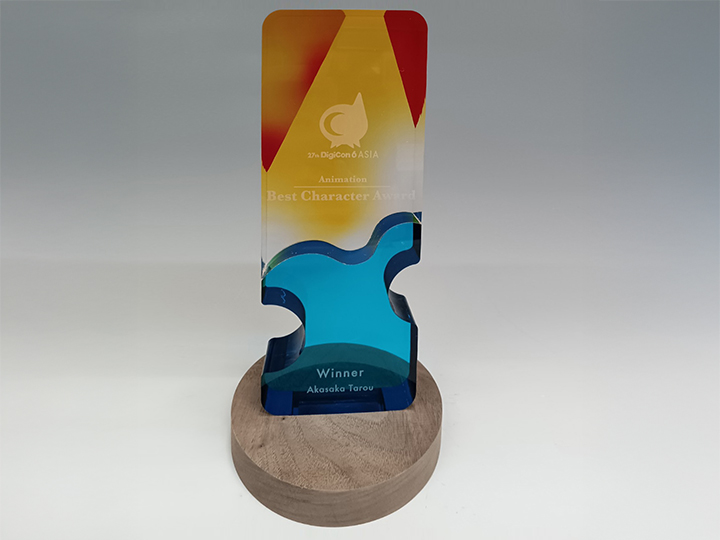 特注品制作実例：株式会社TBSホールディングス 様　映像フェスティバルのトロフィー