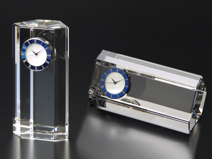 【クリスタルガラス記念品】クリスタル時計オーナメント　COWC-65×125