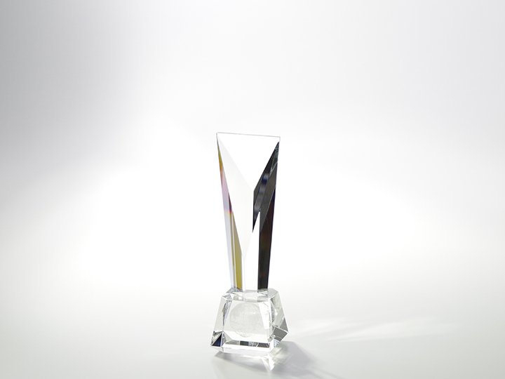 【クリスタルガラス記念品】3D地球儀入り クリスタル・トロフィー・トップアチーブ 小 CTOH-180×55-G